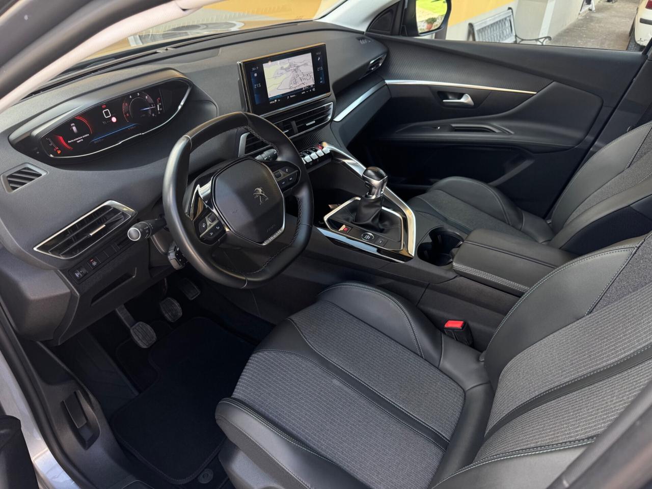 Peugeot 3008 BlueHDi 130 S&S Allure (cambio manuale)