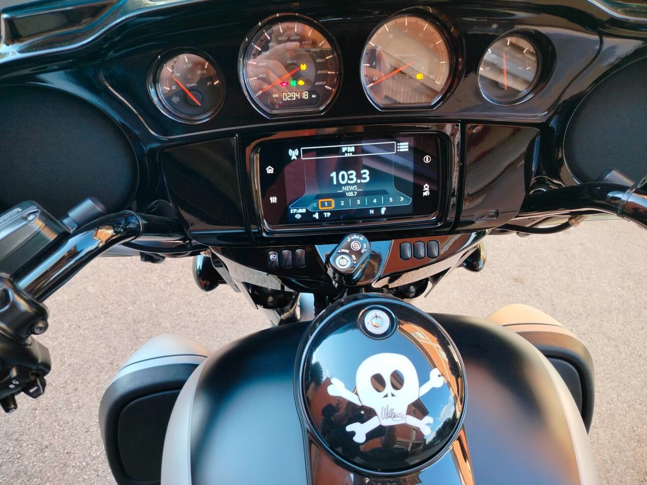 Harley-Davidson 1584 Electra Glide Ultra