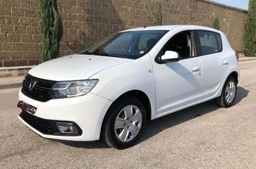 Dacia Sandero Streetway 1.0 Benz 12 mesi di garanzia