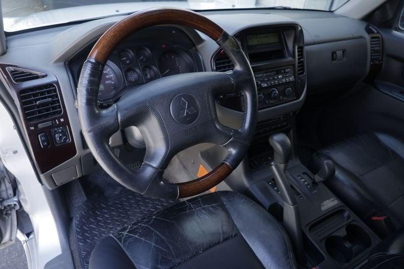 Mitsubishi Pajero Pajero 3.2 16V DI-D 3p. GLX Aut. Unicoproprietario