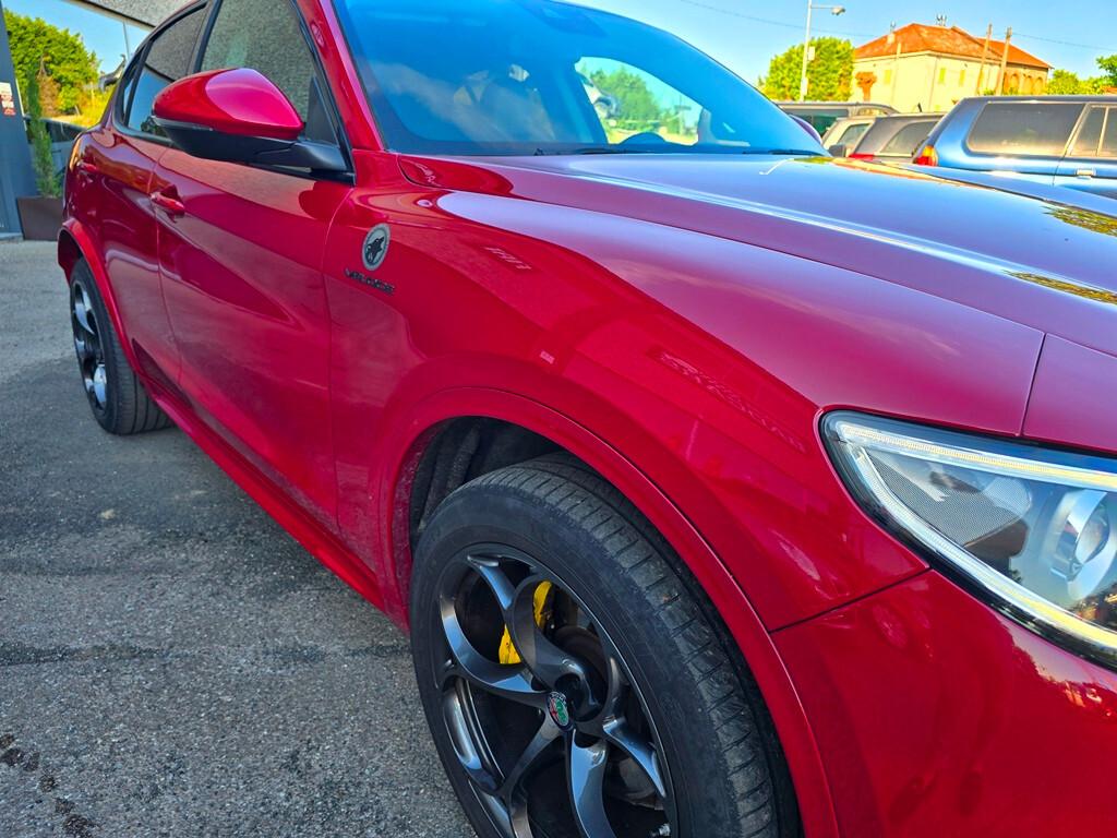 Alfa Romeo Stelvio 2.0 Turbo 280 CV Q4 VELOCE