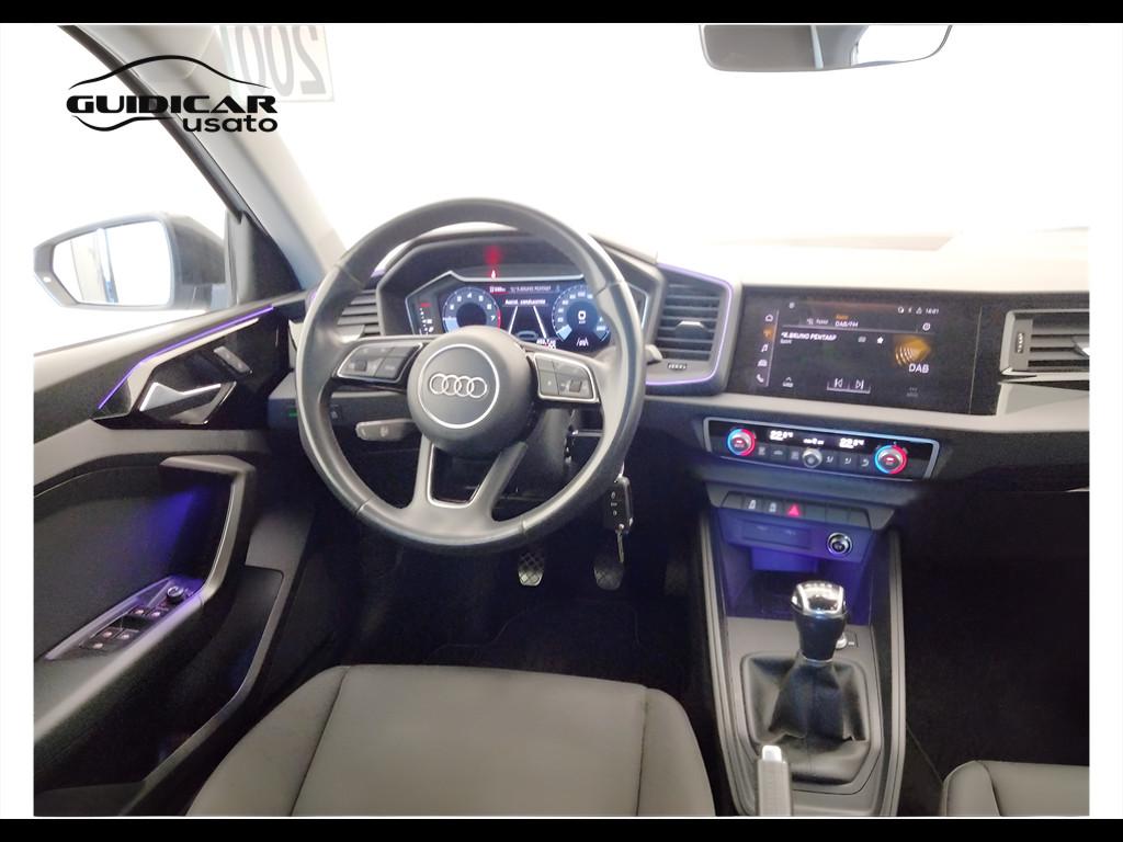 AUDI A1 II 2019 Sportback - A1 Sportback 30 1.0 tfsi Admired Adva