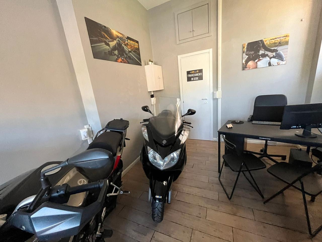 YAMAHA MAJESTY 400