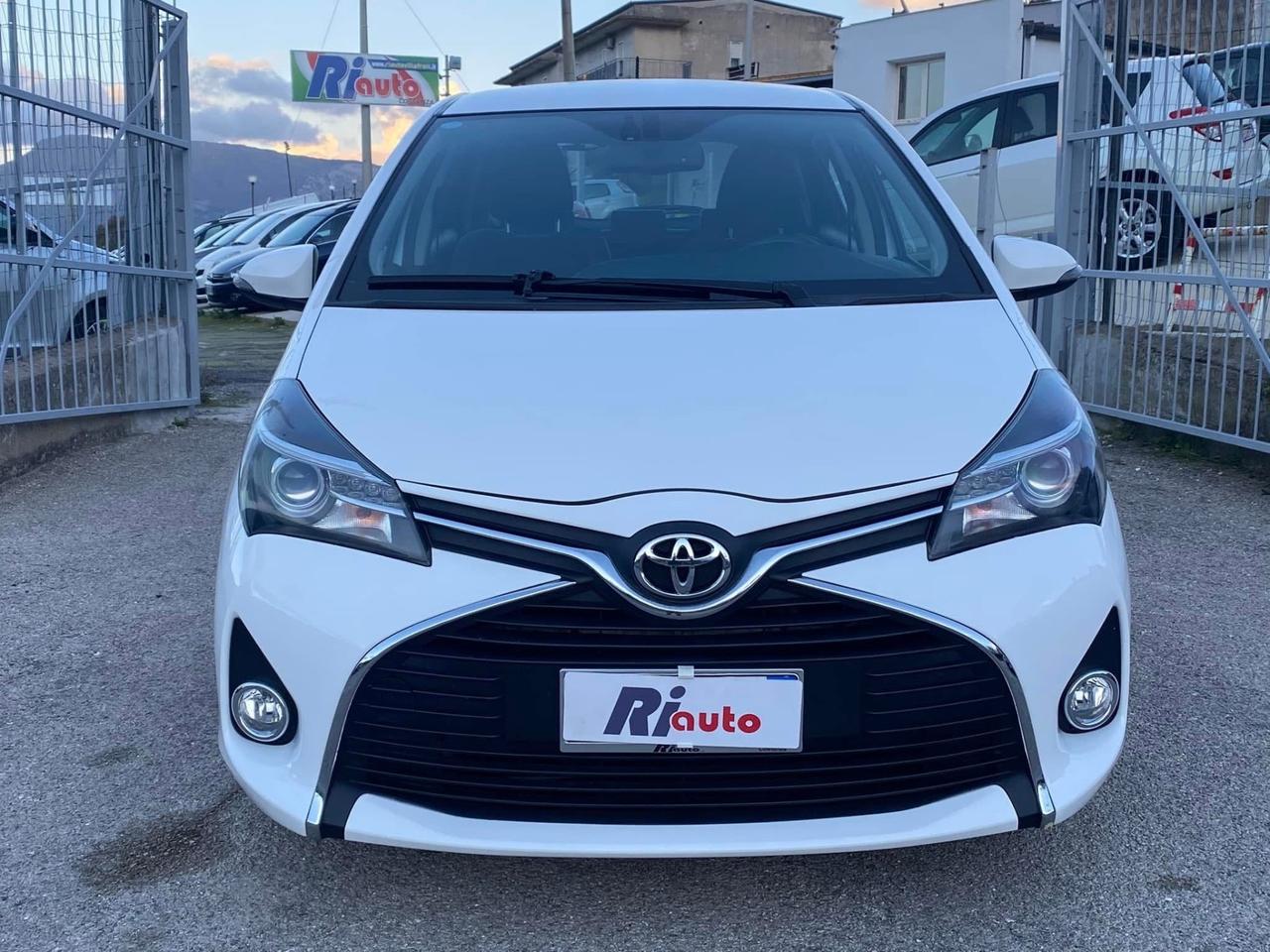 Toyota Yaris 1.4 D-4D 5 porte Lounge