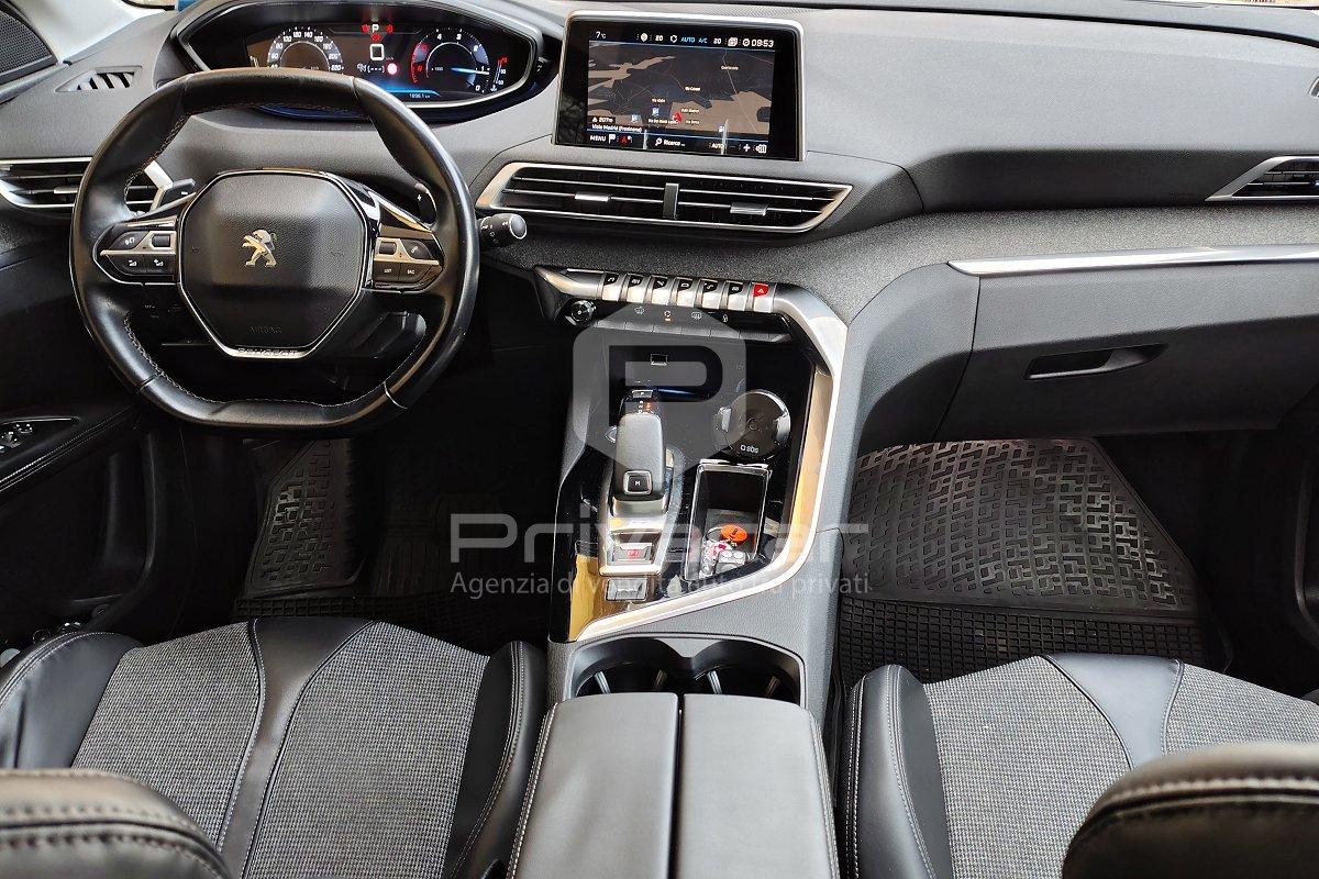 PEUGEOT 5008 BlueHDi 120 S&S EAT6 Allure