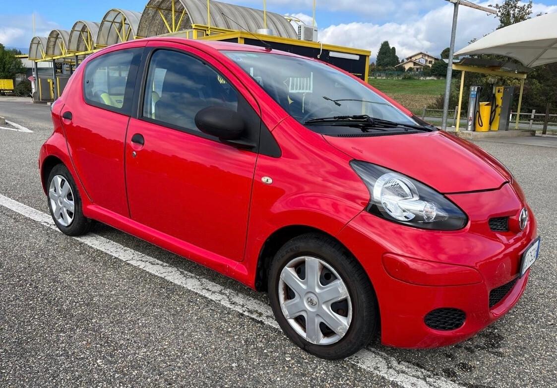 Toyota Aygo 1.0 12V VVT-i 3 porte Now