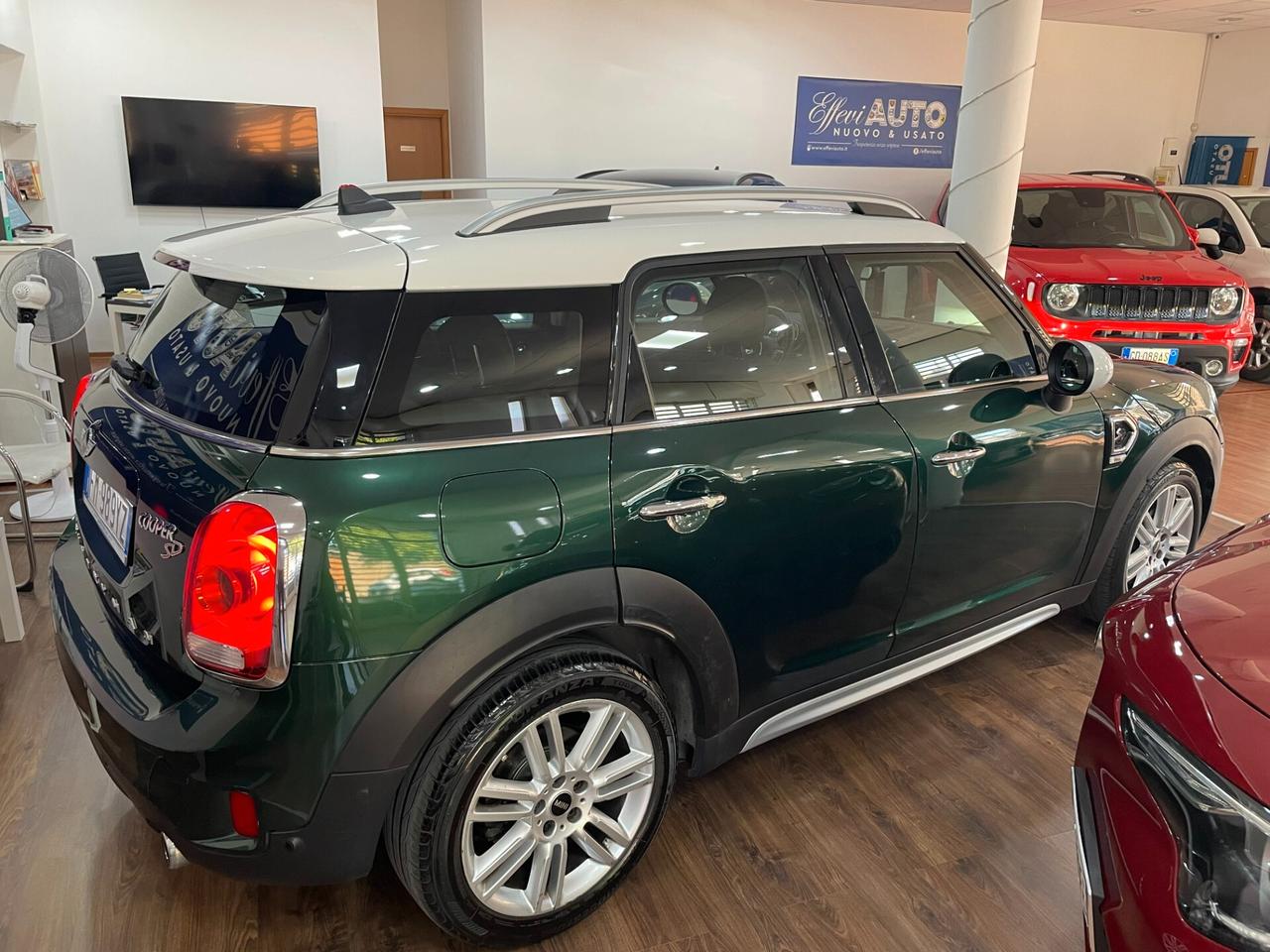 MINI COUNTRYMAN 2.0 COOPER SD 190CV HYPE PROMO
