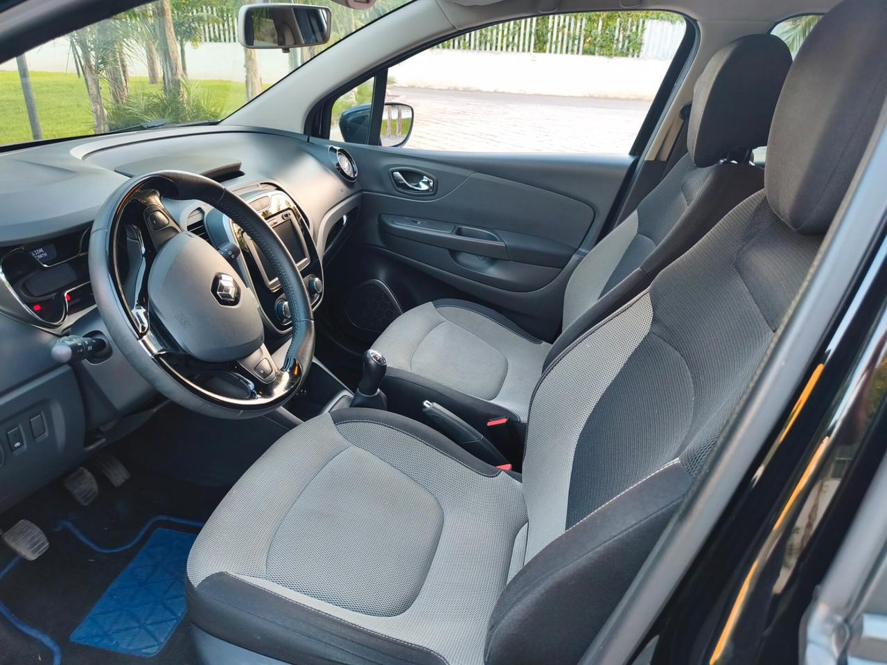 Renault Captur 1.5 diesel 90 CV