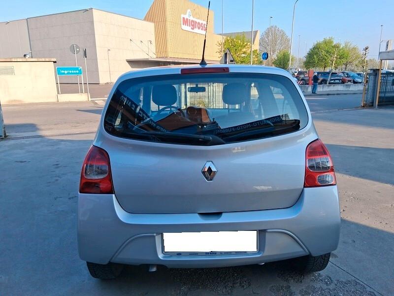 Renault Twingo 1.2 16V Dynamique (916)