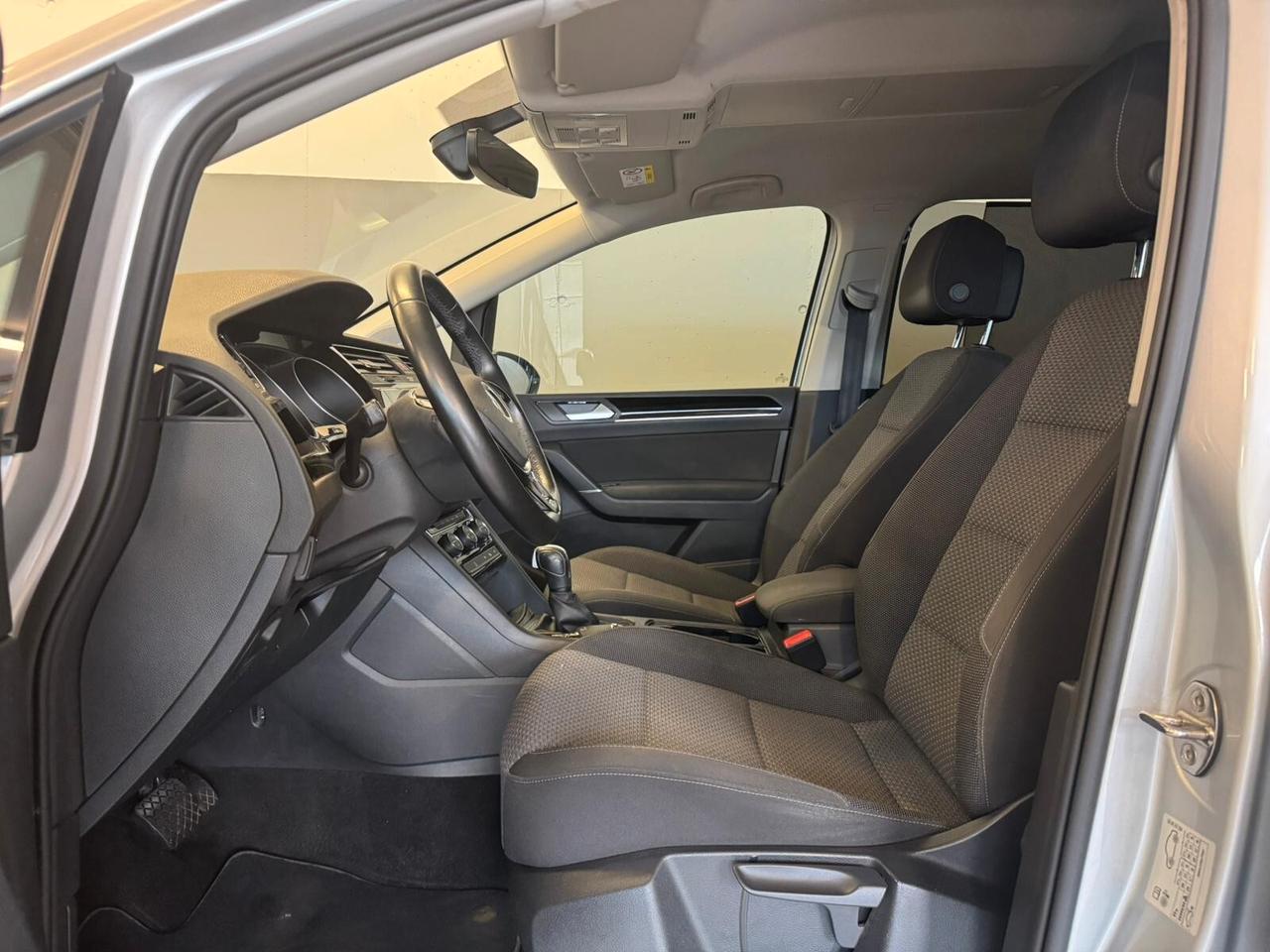 Volkswagen Touran 2.0 TDI 150 CV SCR DSG Comfortline BlueMotion Tech. 7 Posti