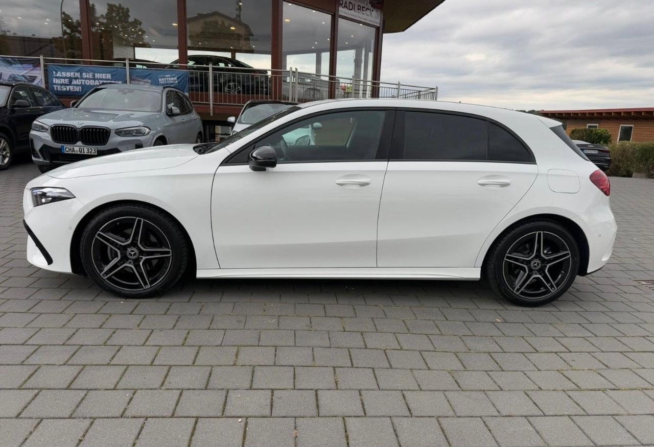 Mercedes-benz A 180 Auto Premium AMG Line Diesel Pack night