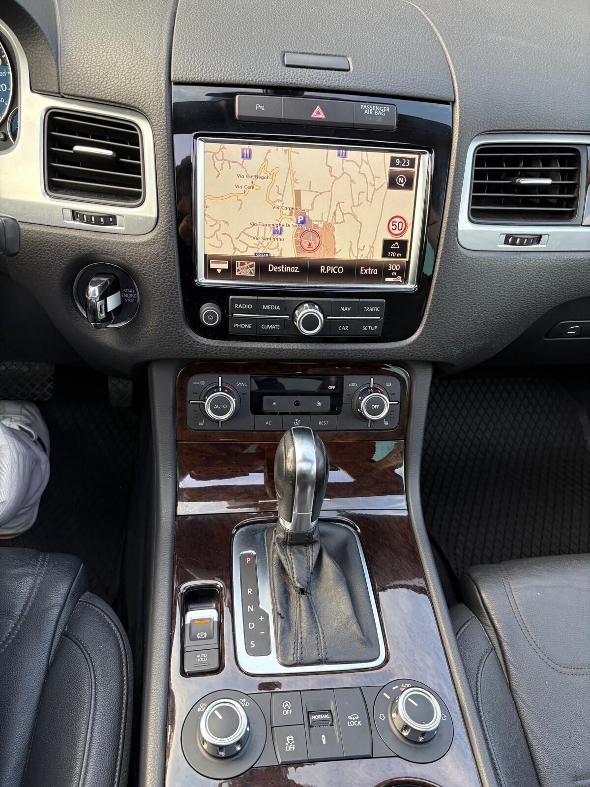 Volkswagen Touareg EXECUTIVE 3.0 V6 245cv