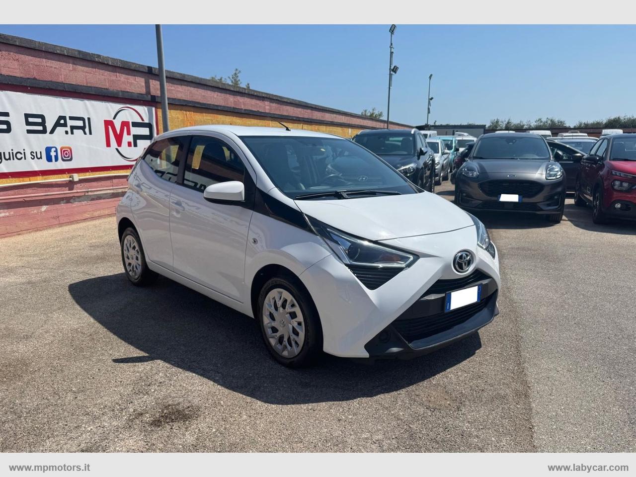 TOYOTA AYGO CONNECT 5P. AUTOMATICA 1.0 72CV