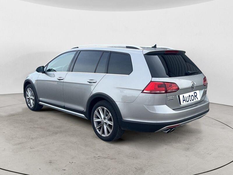 Volkswagen Golf Variant 2.0 TDI 184 CV DSG Alltrack BlueMotion Tech.