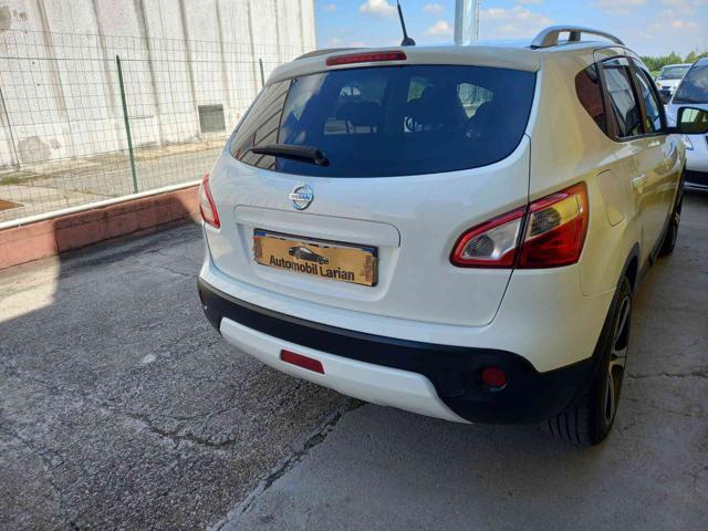 NISSAN Qashqai 2.0 dCi DPF Visia 4x4 tetto panoramico