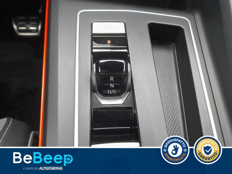 Volkswagen Golf 1.5 ETSI EVO R-LINE 150CV DSG