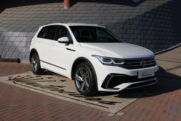 VOLKSWAGEN Tiguan 2.0TDI DSG 4MOTION R-Line IQLED-KAMERA