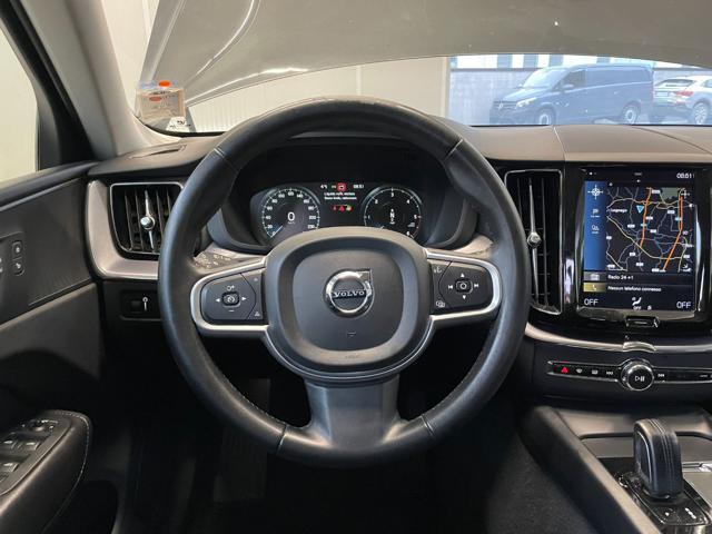 VOLVO XC60 2.0 B4 197CV AWD GEARTRONIC BUSINESS