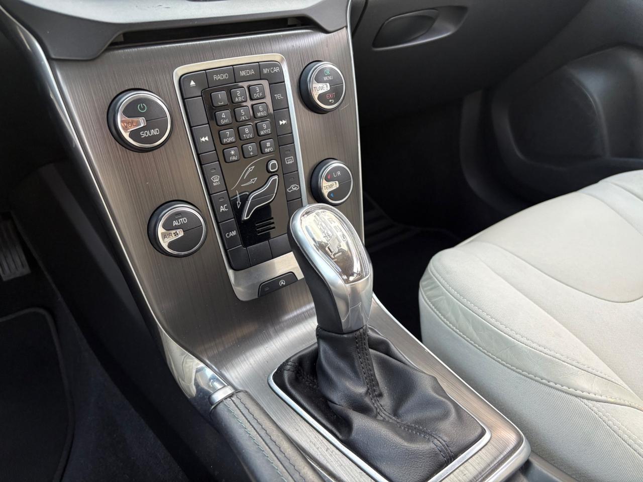 Volvo V40 2.0 D3 150 Geartronic perfetta