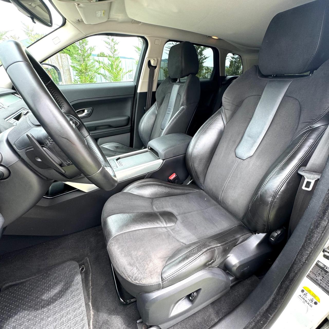 Land Rover Range Evoque 2.2 TD4 5p. Dynamic