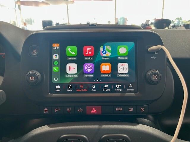 Fiat Panda 1.0 firefly hybrid Cross *19.000 KM*