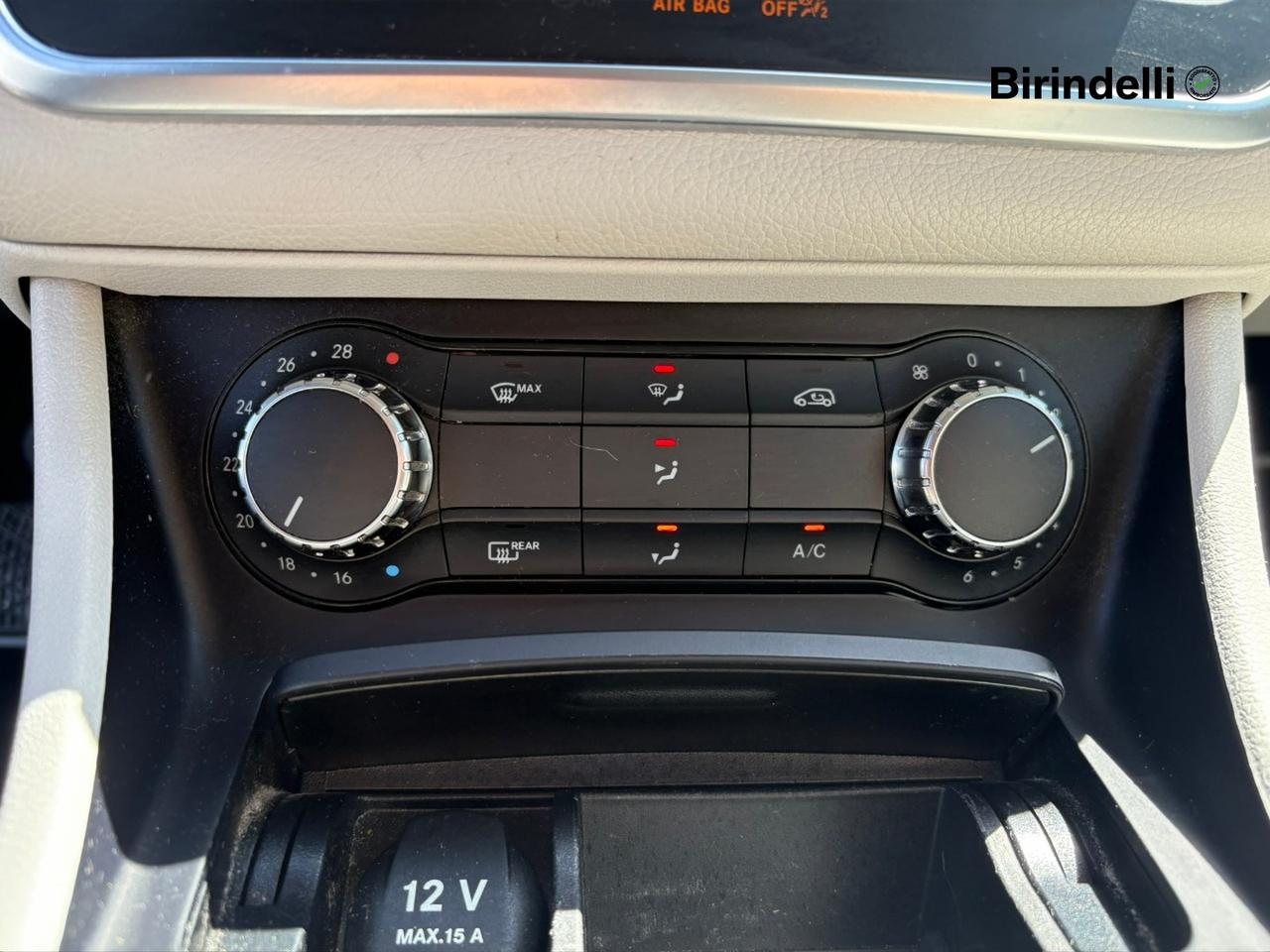 Mercedes-Benz GLA (X156) - GLA 180 d Automatic Executive