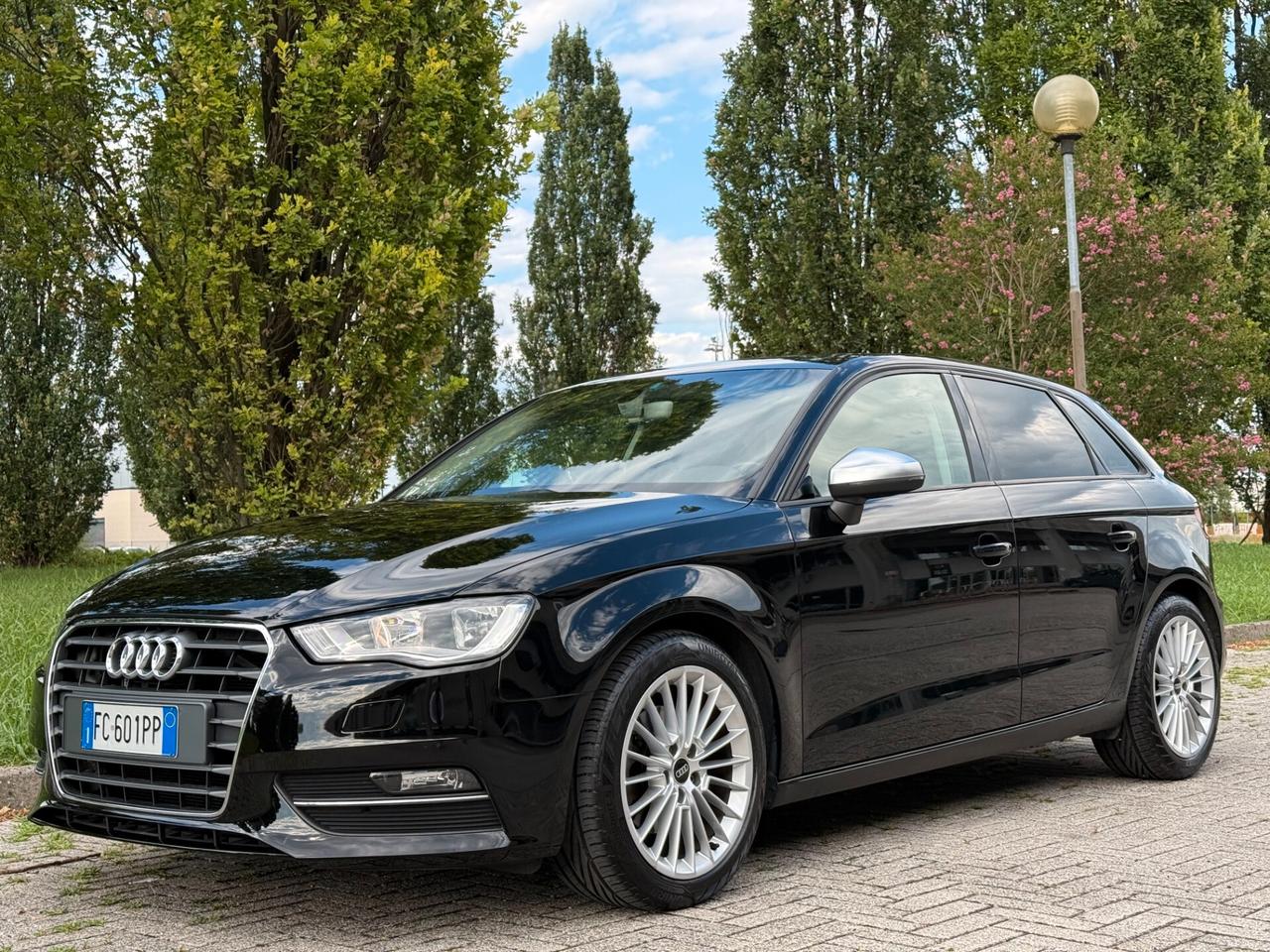 Audi A3 2.0 TDI 150 CV clean diesel Ambition