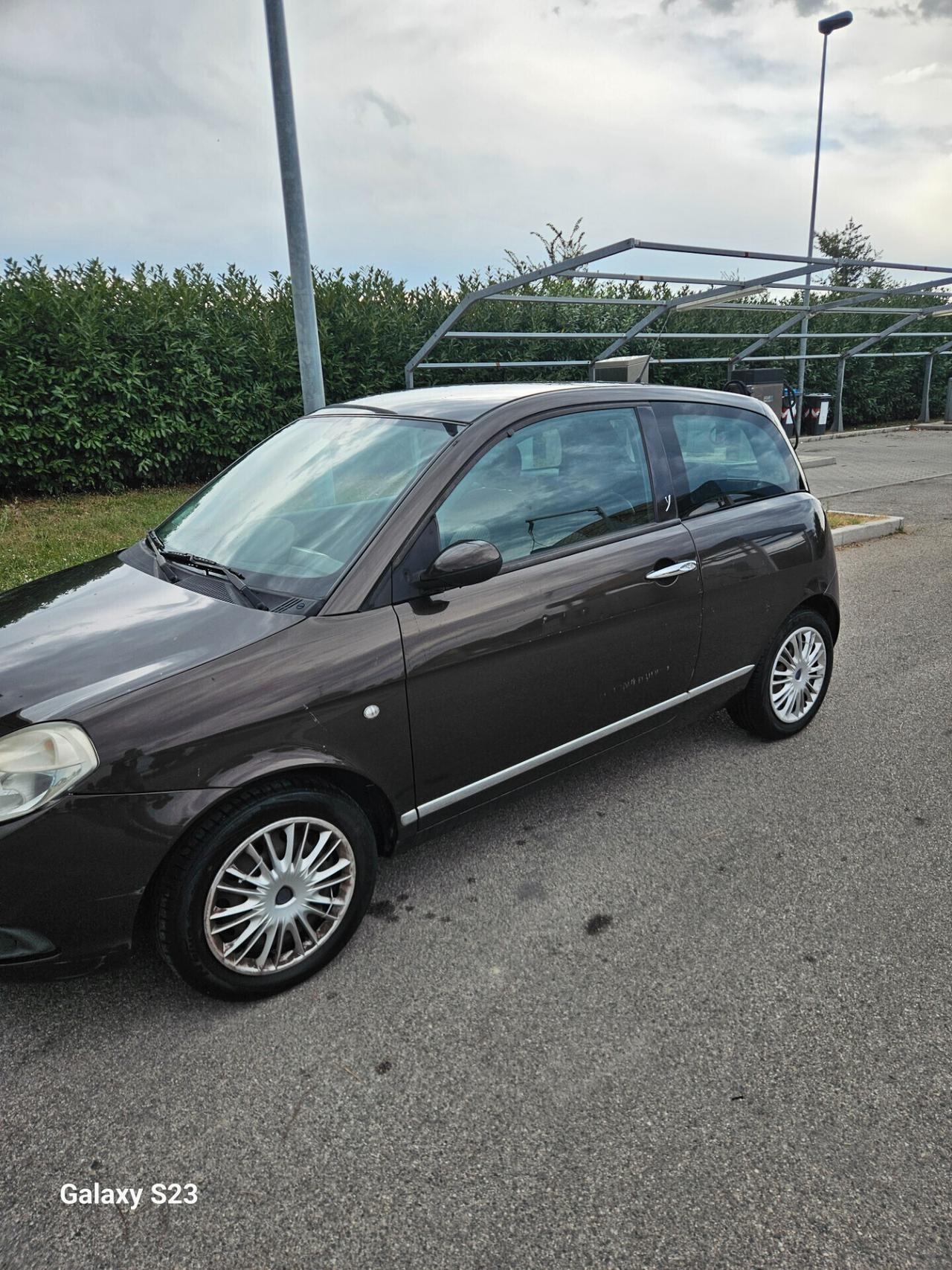 Lancia Ypsilon 1.3 MJT 75 CV Passion