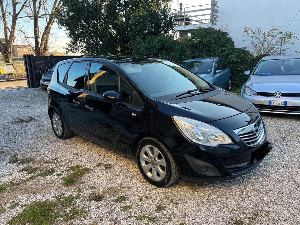 Opel Meriva 1.7 CDTI aut. b-color Panoramic