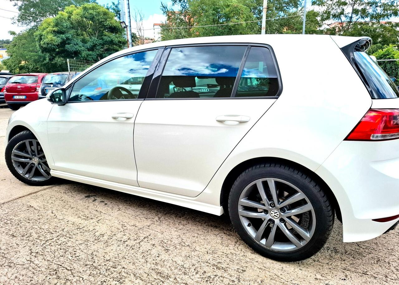 Volkswagen Golf 1.6 TDI 110 CV 5p. RLINE