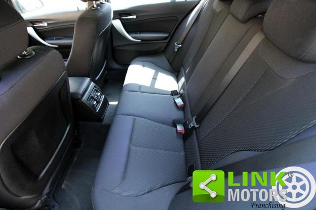 BMW 120 d 5p.UNIQUE