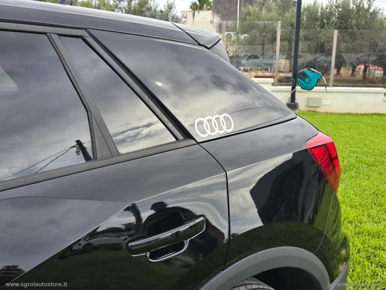 AUDI Q2 30 TDI