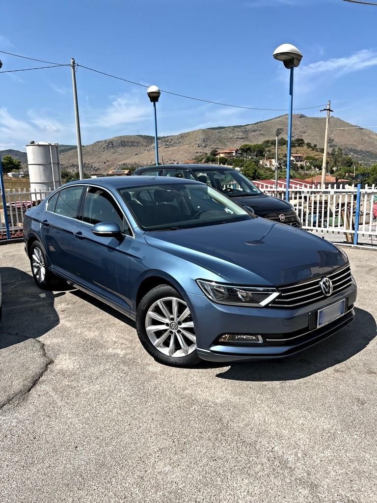 Volkswagen Passat 1.6 TDI 120cv 2018 km 130.000