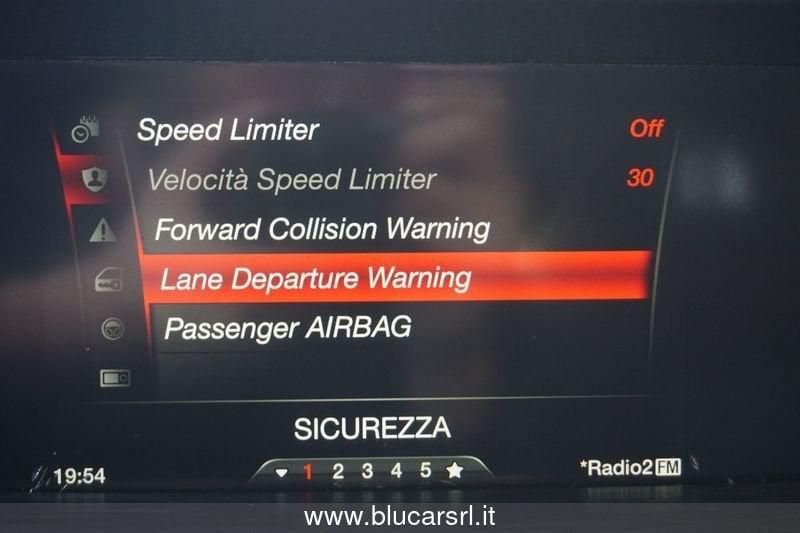 Alfa Romeo Stelvio 2.2 Turbodiesel 160 CV AT8 RWD Business