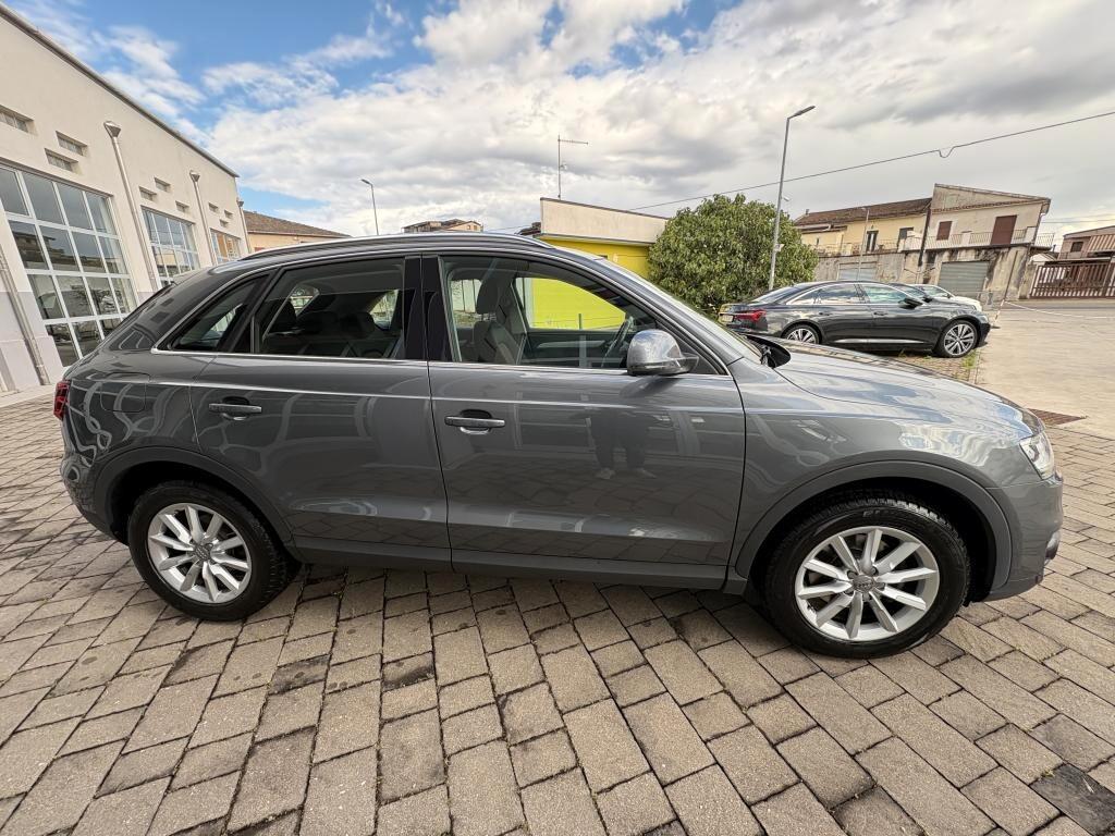 Audi Q3 2.0 TDI 177 CV quattro S tronic Business