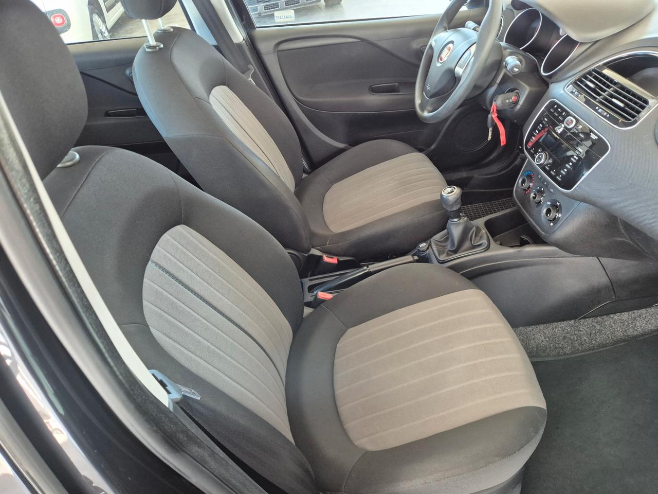 Fiat Punto 1.3 MJT II S&S 95 CV 5 porte Street