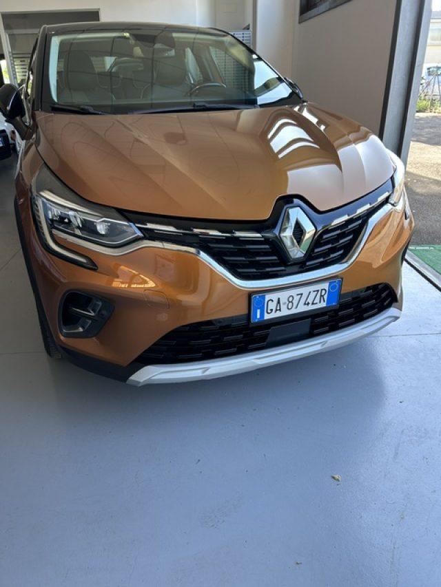 RENAULT Captur Blue dCi 95 CV Intens