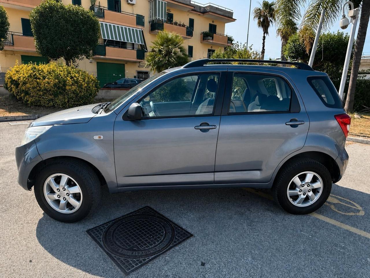 Daihatsu Terios 1.5 4WD SX O/F