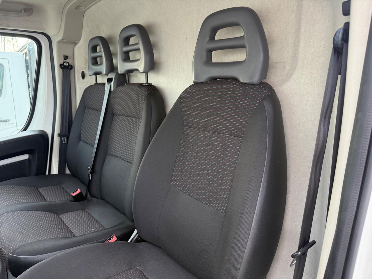 Peugeot Boxer 33 2.2 BlueHDi 120 L2H2 Iva Compresa