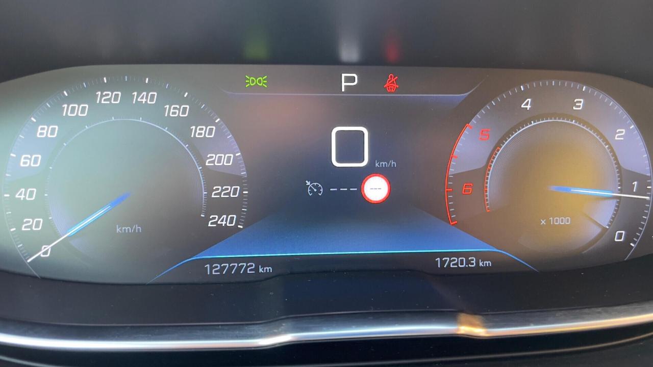 Peugeot 3008 BlueHDi 130 S&S EAT8 Business | GARANZIA 12 MESI