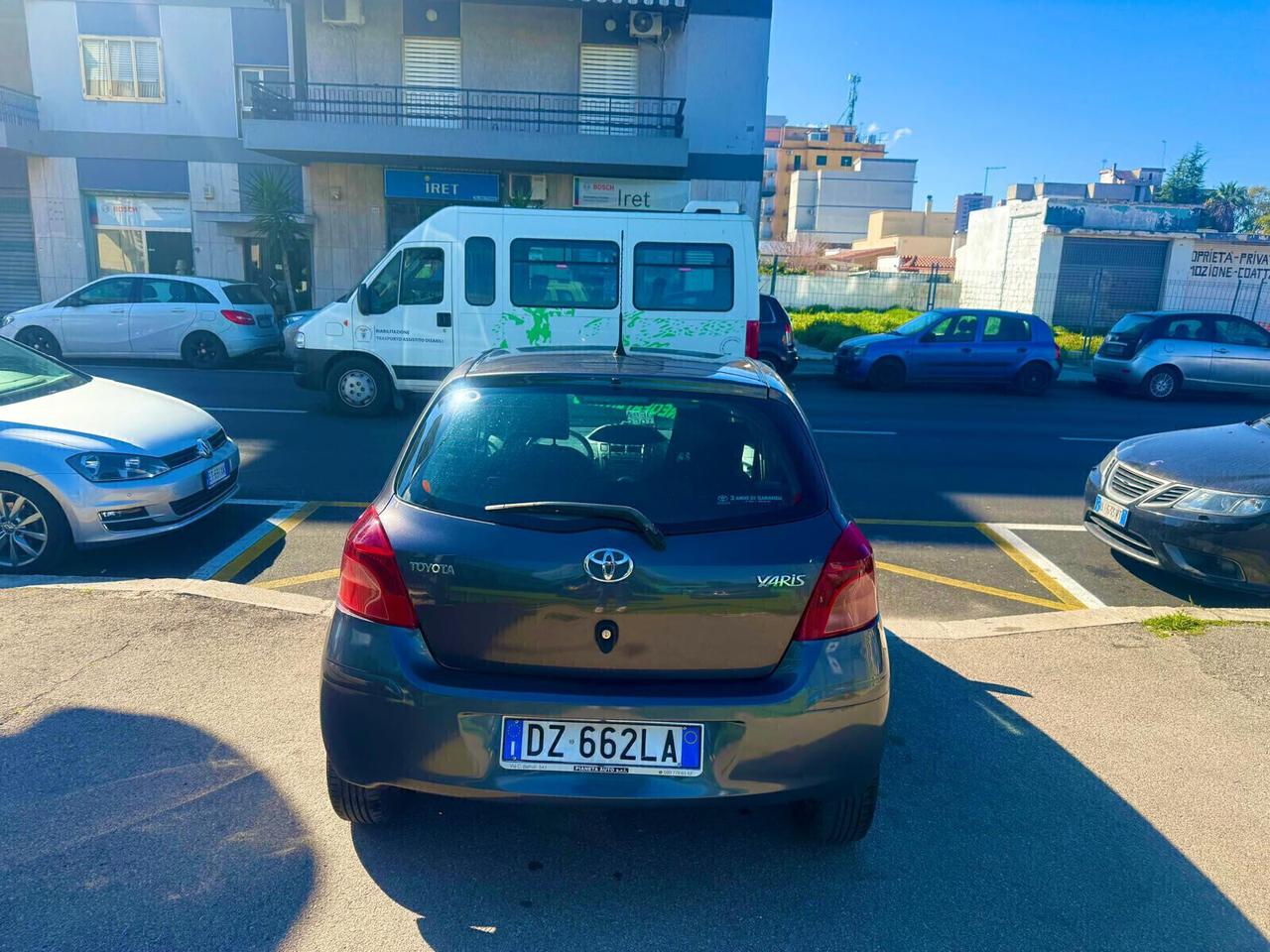 Toyota Yaris 1.0 BENZINA - 5 porte - NEOPATENTATO