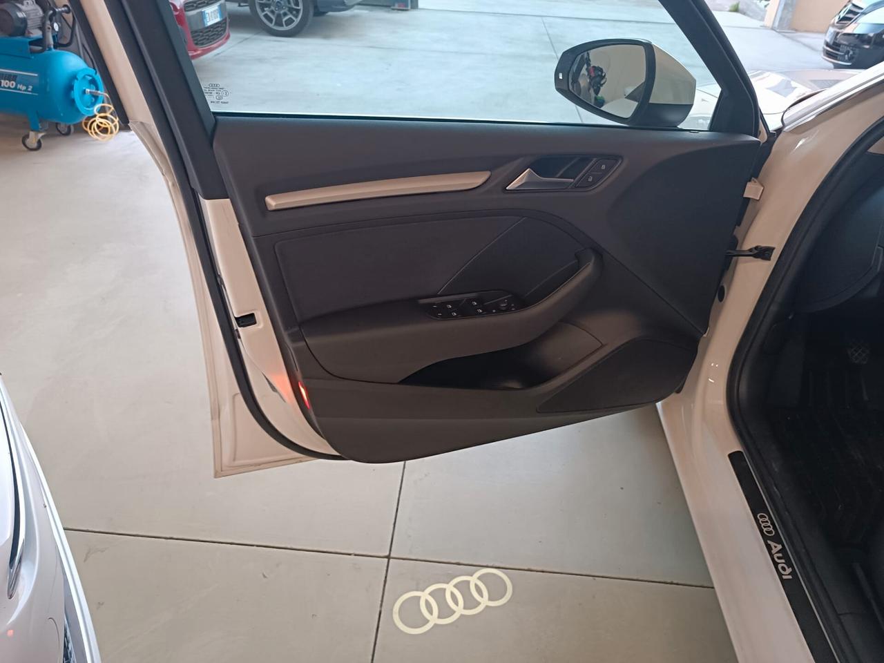 Audi A3 SPB 1.6 TDI clean diesel quattro edition