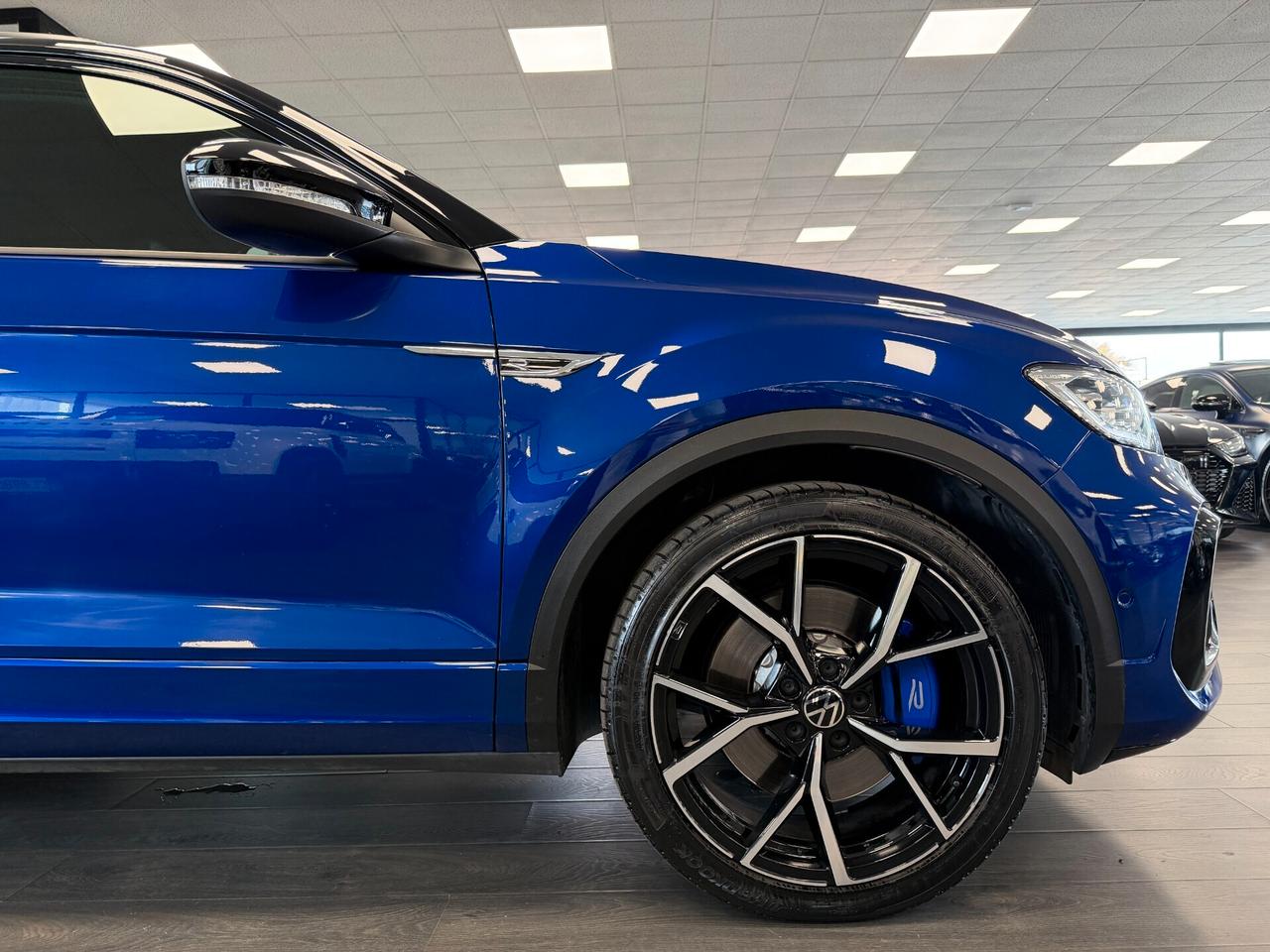 Volkswagen T-Roc R 2.0 TSI DSG 4MOTION BlueMotion Technology