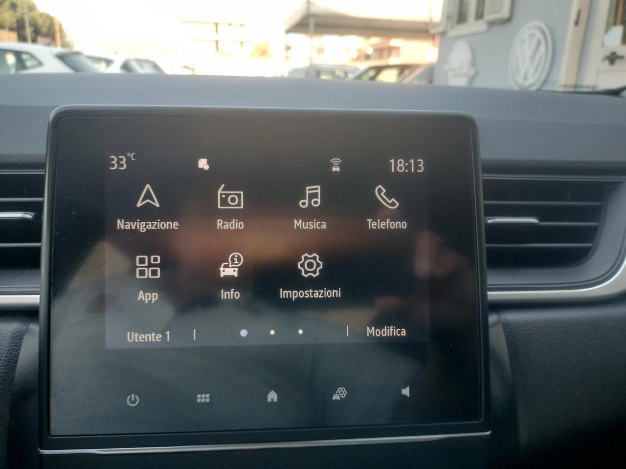 Renault Captur 1.5 DCI 116 C.V. CAMBIO AUTOMATICO NAVIGATORE FARI FULL LED SOLI KM 96230 GARANZIA 12 MESI