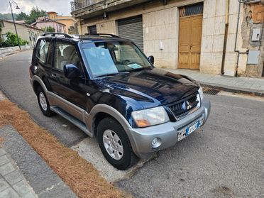 Mitsubishi Pajero 3.2 16V DI-D 3p. GLS1