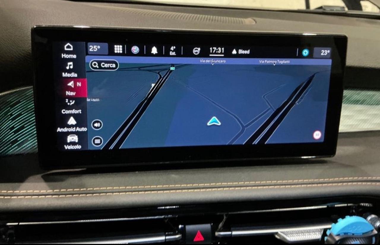 Alfa Romeo Tonale 160 CV MHEV TCT7 TRIBUTO ITALIANO2024