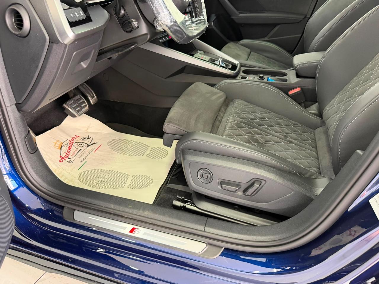 Audi A3 SPB 35 TFSI S tronic line edition-TETTO-2023
