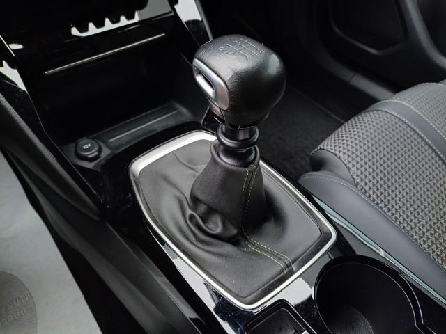 PEUGEOT 2008 PureTech GT Line