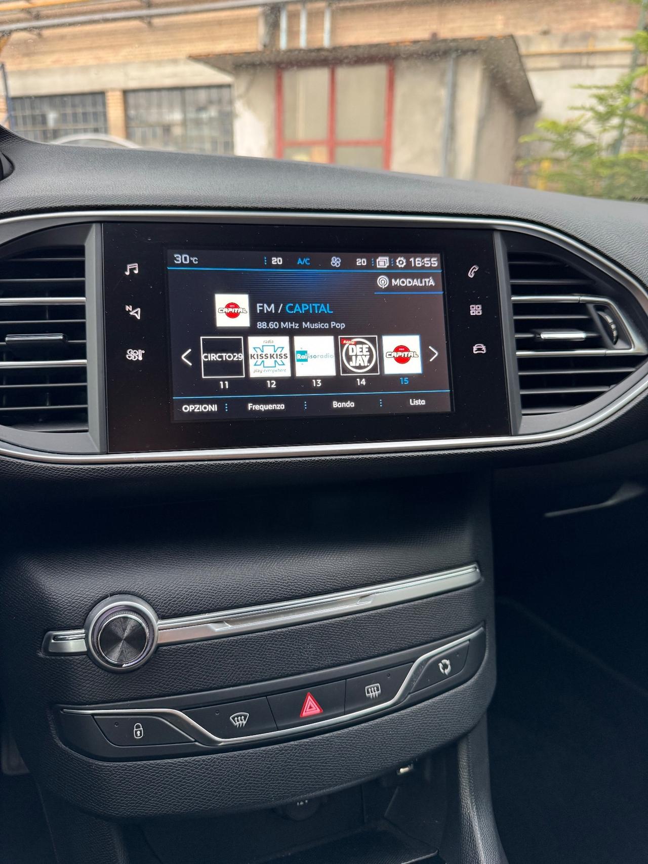 Peugeot 308 BlueHDi 130 S&S SW Allure