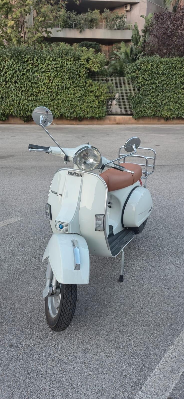 Piaggio Vespa PX 125 E